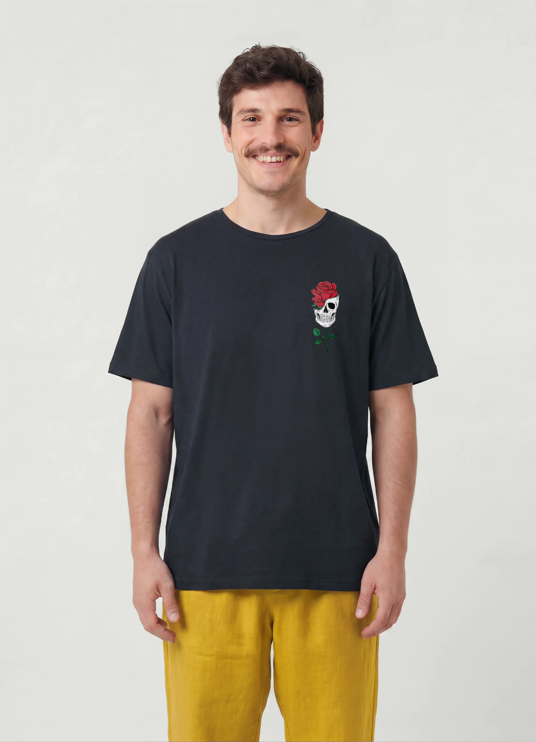 Camiseta hombre calavera rosa