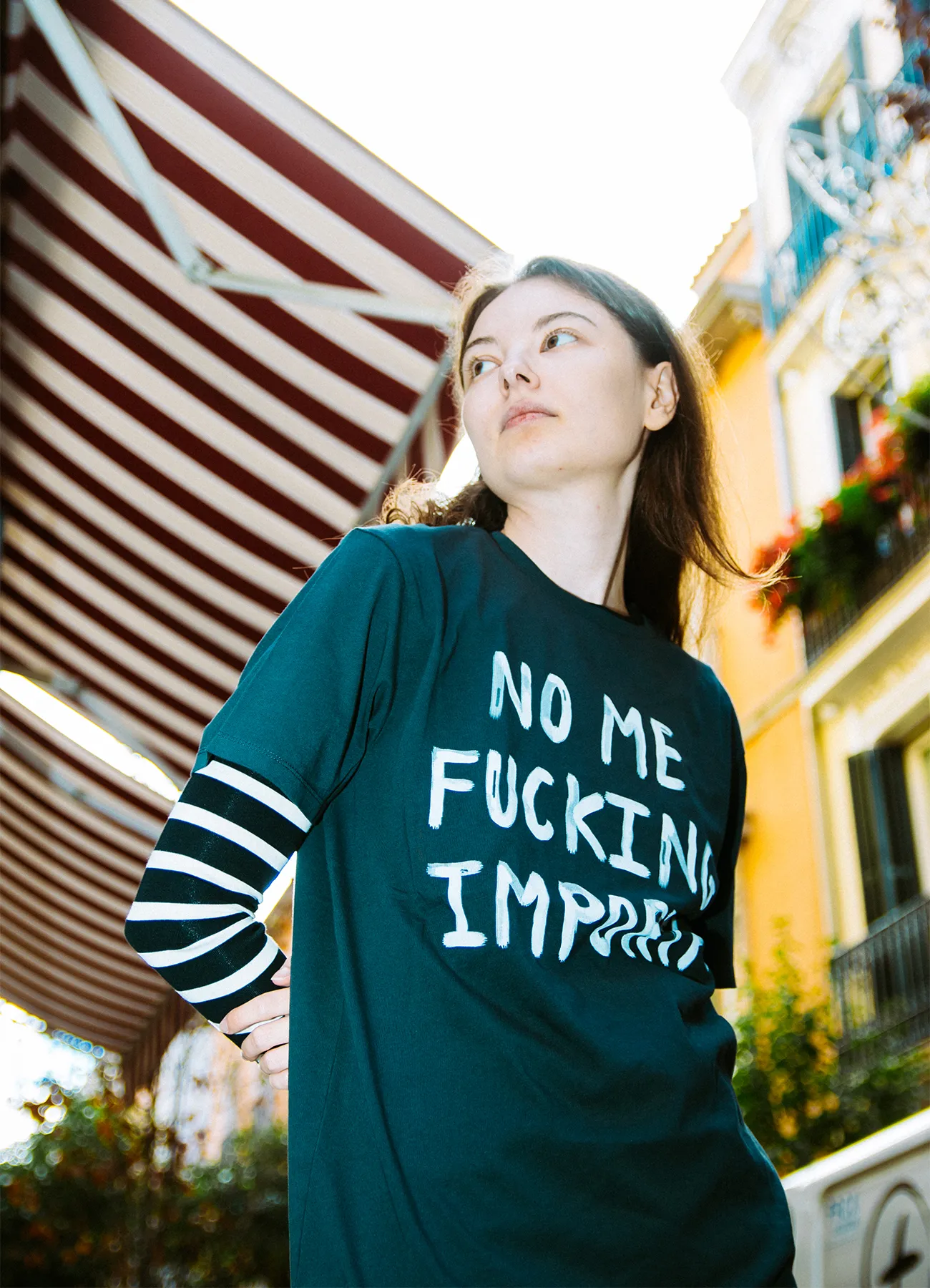 Camiseta mujer No Me Fucking Importa 23