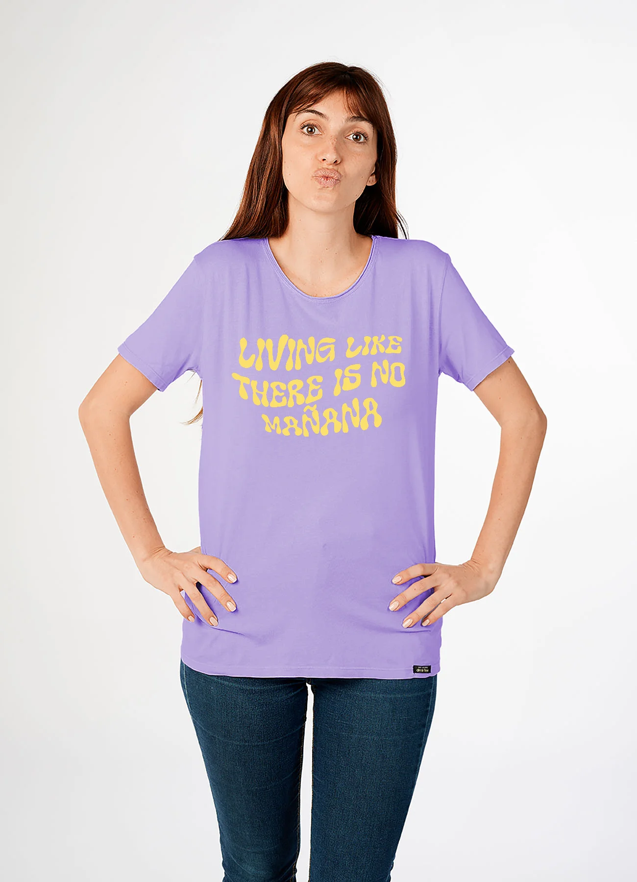 Camiseta mujer Living like there is no mañana